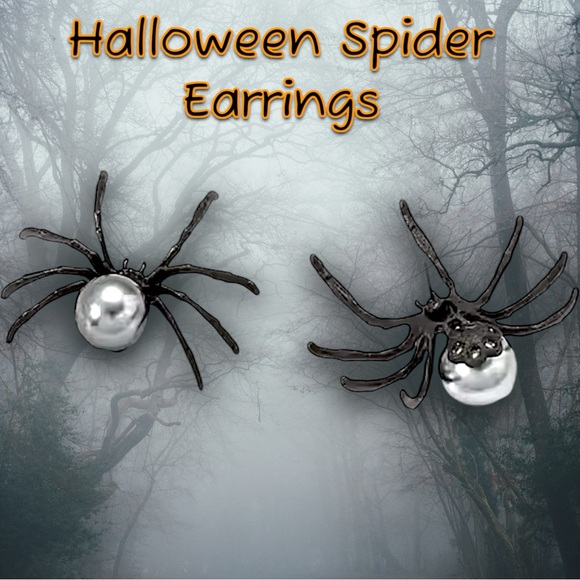 Black Spider Earrings with faux Pearl new with tags - Picture 5 of 5